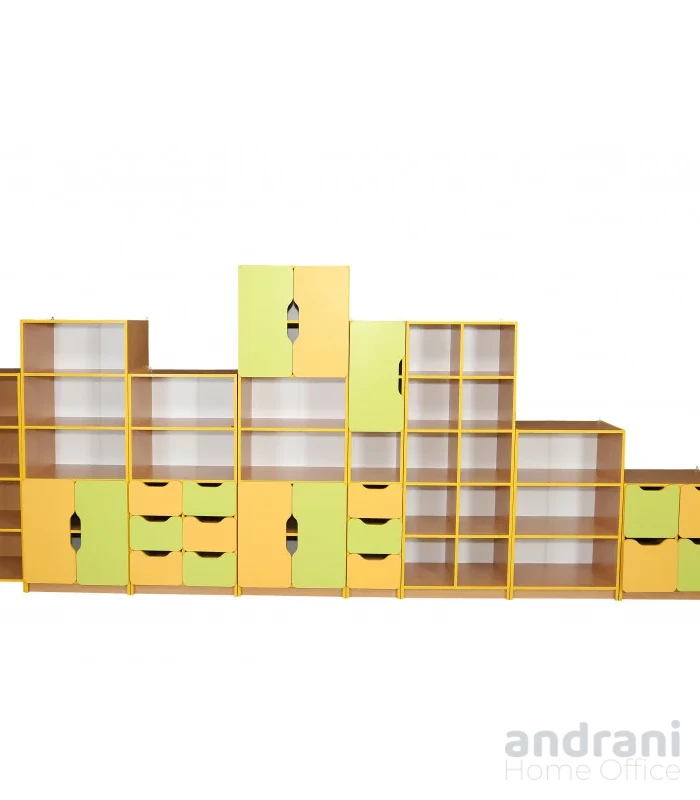 Комплект модулни мебели