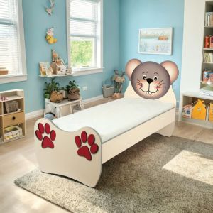 Легло Любопитна Мишка