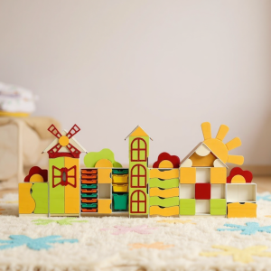 Детски мебелен комплект„Вълшебна градина“