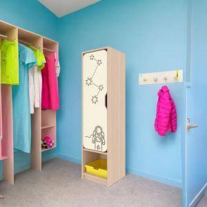 Училищен шкаф „Галактиката на знанието”