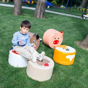 Комплект пуфове Животни