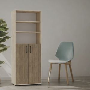 Частично затворен шкаф