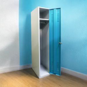 Метален шкаф с една врата